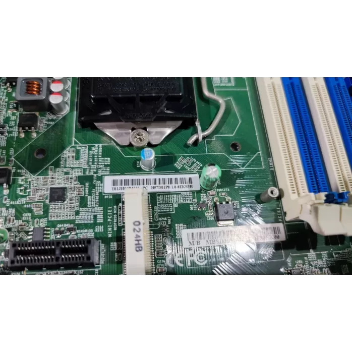 Материнская Плата Gateway h57d01-1.0-8eks3h DDR3 DIMM LGA1156 Состояние:б/у Материнская Плата Gateway h57d01-1.0-8eks3h DDR3 DIMM LGA1156 Состояние:б/у