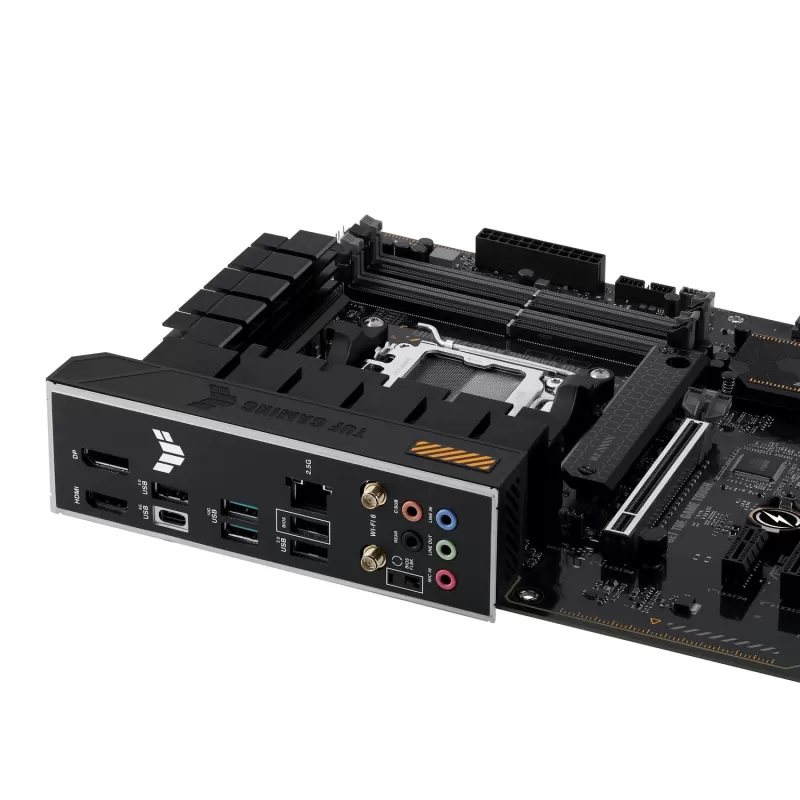 לוח אם Asus TUF GAMING A620-PRO WIFI DDR5 DIMM AM5