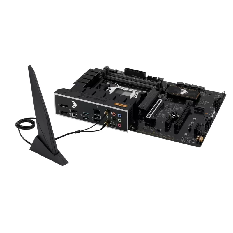 לוח אם Asus TUF GAMING A620-PRO WIFI DDR5 DIMM AM5