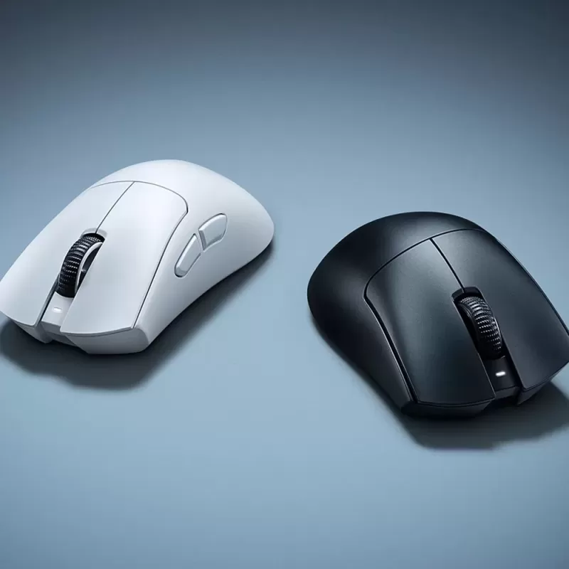 עכבר גיימינג אלחוטי RAZER DeathAdder V4 Pro - לבן עכבר גיימינג אלחוטי RAZER DeathAdder V4 Pro - לבן
