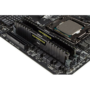 Оперативная память DRAM Corsair VENGEANCE LPX CMK16GX4M1Z3600C18 16GB DDR4