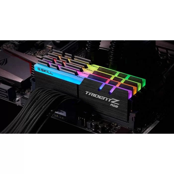 Desktop Memory DRAM G.Skill Trident Z RGB F4-4000C18Q-128GTZR KIT 128GB (4X32GB) DDR4 DIMM 4000MHz 18-22-22-42 1.2V OEM, no package Color:black Desktop Memory DRAM G.Skill Trident Z RGB F4-4000C18Q-128GTZR KIT 128GB (4X32GB) DDR4 DIMM 4000MHz 18-22-22-42 1.2V OEM, no package Color:black