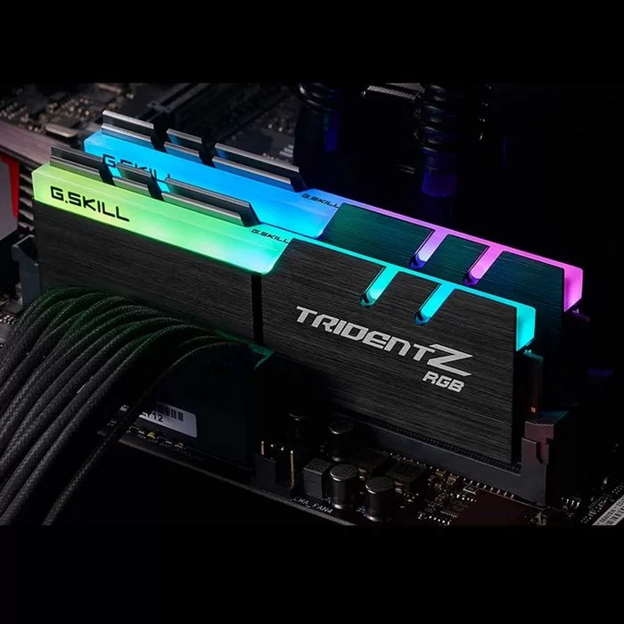 Desktop Memory DRAM G.Skill Trident Z RGB F4-3600C16D-16GTZRC KIT 16GB (2X8GB) DDR4 DIMM 3600MHz 16-19-19-39 1.2V OEM, no package Color:black