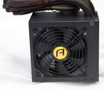 Блок Питания Antec NE650C 0-761345-05652-6 לא מודולרי 80 PLUS Bronze 650W Блок Питания Antec NE650C 0-761345-05652-6 לא מודולרי 80 PLUS Bronze 650W