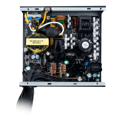 Блок Питания Cooler Master G800 GOLD MPW-8001-ACAAG-EU לא מודולרי 80 Plus Gold Блок Питания Cooler Master G800 GOLD MPW-8001-ACAAG-EU לא מודולרי 80 Plus Gold