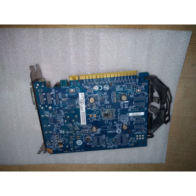 כרטיס מסך Gigabyte NVIDIA GeForce GTX 750 Ti WINDFORCE 2X GV-N75TOC2-2GI כרטיס מסך Gigabyte NVIDIA GeForce GTX 750 Ti WINDFORCE 2X GV-N75TOC2-2GI