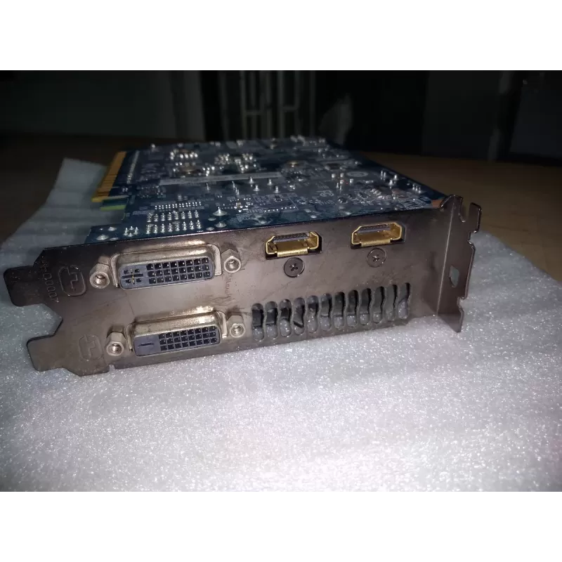 כרטיס מסך Gigabyte NVIDIA GeForce GTX 750 Ti WINDFORCE 2X GV-N75TOC2-2GI מצב:משומש