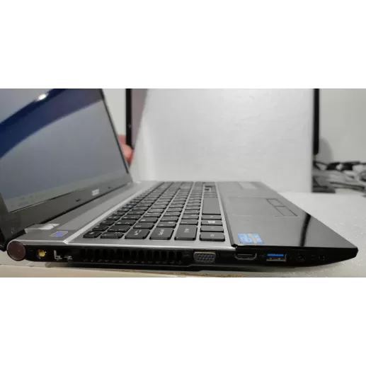 מחשב נייד מחודש Acer Aspire V3-571 Intel Core i5-3210M 15.6" HD Glare 8GB SSD:240GB Windows 10 צבע שחור