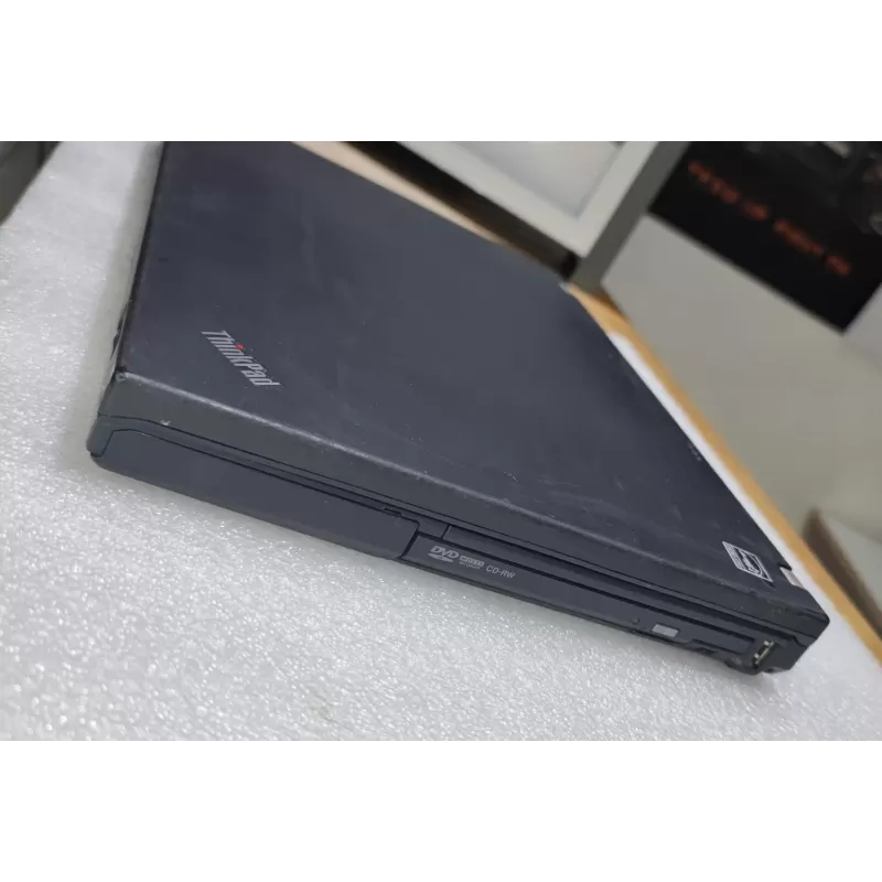 מחשב נייד מחודש Lenovo Thinkpad T400 Intel Core2 Duo P8400 14.1" WXGA+ 4GB SSD:120GB Windows 10 צבע שחור מחשב נייד מחודש Lenovo Thinkpad T400 Intel Core2 Duo P8400 14.1" WXGA+ 4GB SSD:120GB Windows 10 צבע שחור