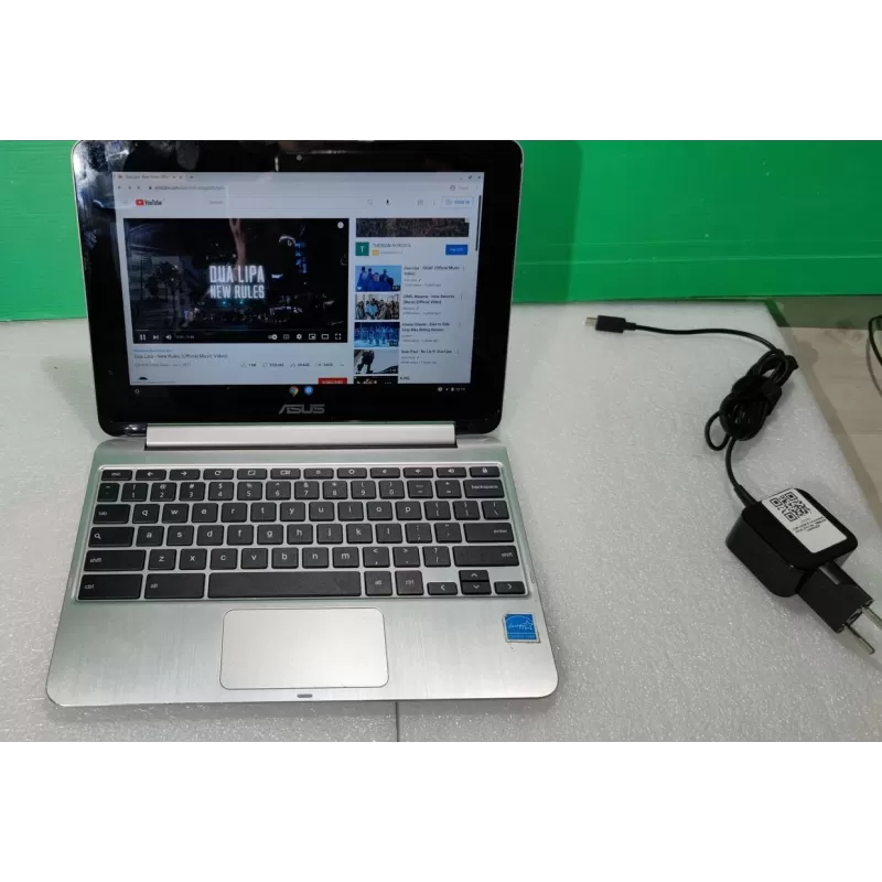 מחשב נייד Asus Chromebook Flip C100PA C100PA-DB02 Rockchip RK3288C 10.1" TOUCH HD WXGA 4GB eMMC:16GB צבע כסוף מצב:משומש מחשב נייד Asus Chromebook Flip C100PA C100PA-DB02 Rockchip RK3288C 10.1" TOUCH HD WXGA 4GB eMMC:16GB צבע כסוף מצב:משומש