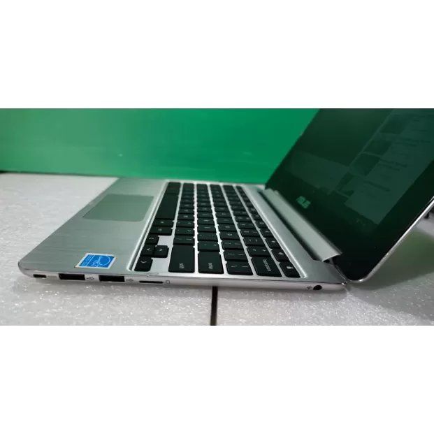 מחשב נייד Asus Chromebook Flip C100PA C100PA-DB02 Rockchip RK3288C 10.1" TOUCH HD WXGA 4GB eMMC:16GB צבע כסוף מצב:משומש מחשב נייד Asus Chromebook Flip C100PA C100PA-DB02 Rockchip RK3288C 10.1" TOUCH HD WXGA 4GB eMMC:16GB צבע כסוף מצב:משומש