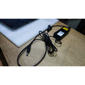 Refurbished Laptop Toshiba SATELLITE C850-1CJ Intel Pentium 15.6" HD 4GB Refurbished Laptop Toshiba SATELLITE C850-1CJ Intel Pentium 15.6" HD 4GB