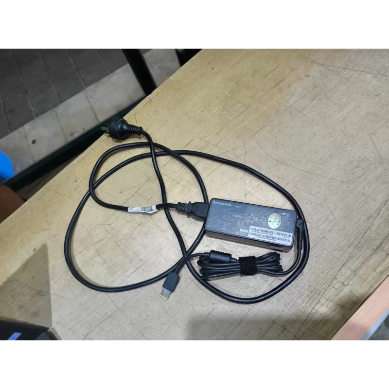מחשב נייד מחודש Lenovo T460s Laptop (ThinkPad) - Type 20FA 20FAS0RV07 Intel Core i5-6300U 14" FHD IPS 8GB SSD:240GB Windows 11 Pro צבע שחור