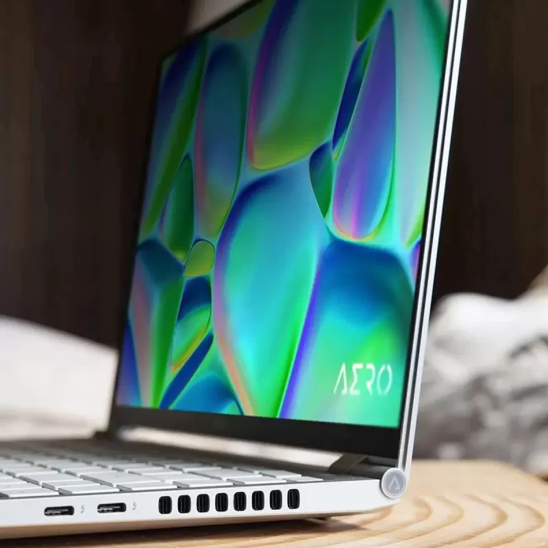 Игровой Ноутбук Gigabyte AERO 14 OLED (2023) AERO14-O-BMF-72EEBB4SO Intel Core