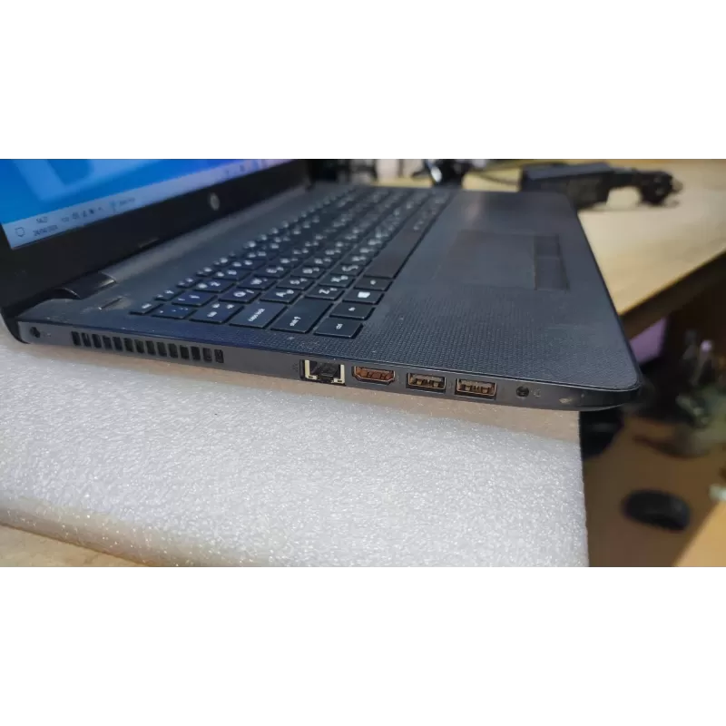 מחשב נייד מחודש HP 15-bs022nj Intel Core i3-6006U 15.6" HD SVA 8GB SSD:256GB Windows 10 צבע שחור