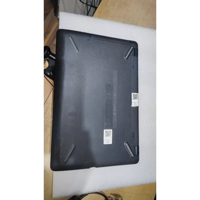 מחשב נייד מחודש HP 15-bs022nj Intel Core i3-6006U 15.6" HD SVA 8GB SSD:256GB Windows 10 צבע שחור