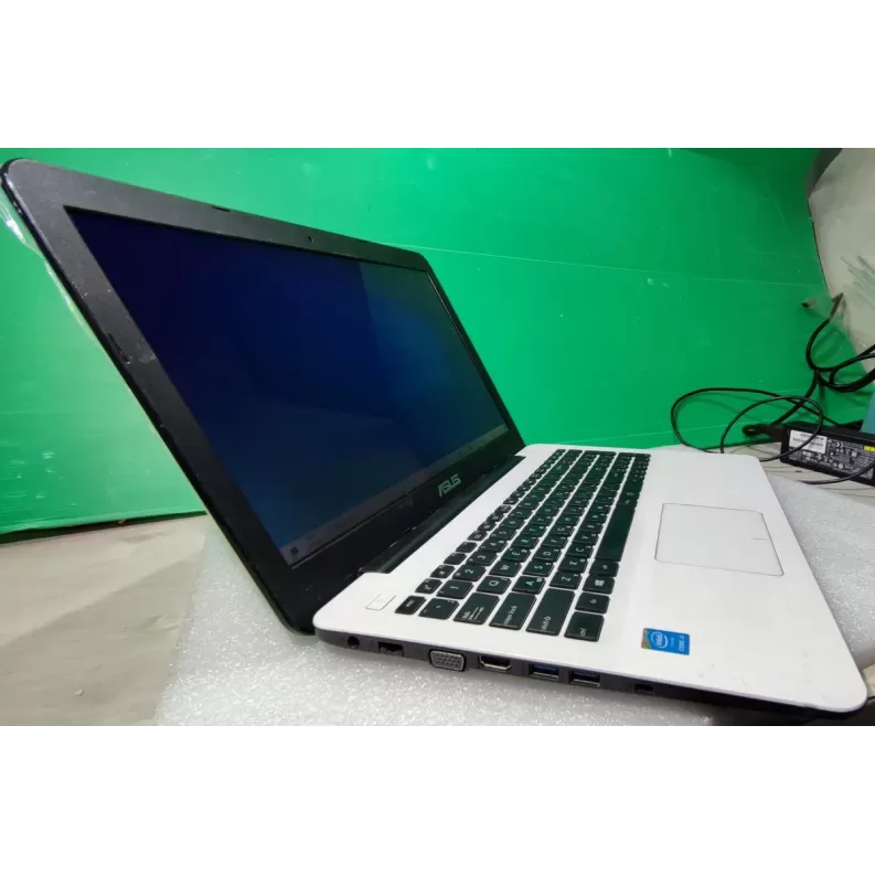 מחשב נייד Asus F554LA Intel Core i3-5005U 15.6" 8GB SSD:500GB Windows 10 צבע שחור מצב:משומש
