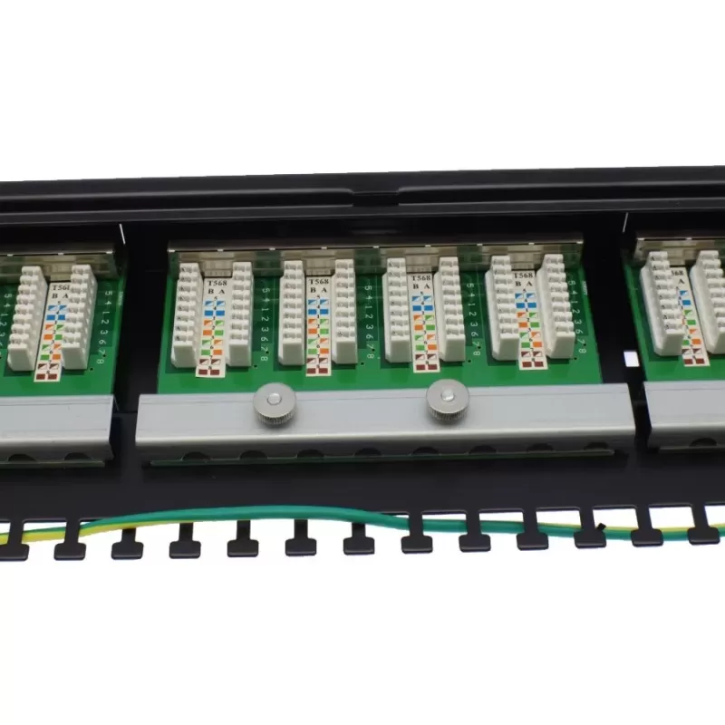 Панель Luggar Patch Panel CAT6 24 Ports STP HP-PP6-24 Панель Luggar Patch Panel CAT6 24 Ports STP HP-PP6-24