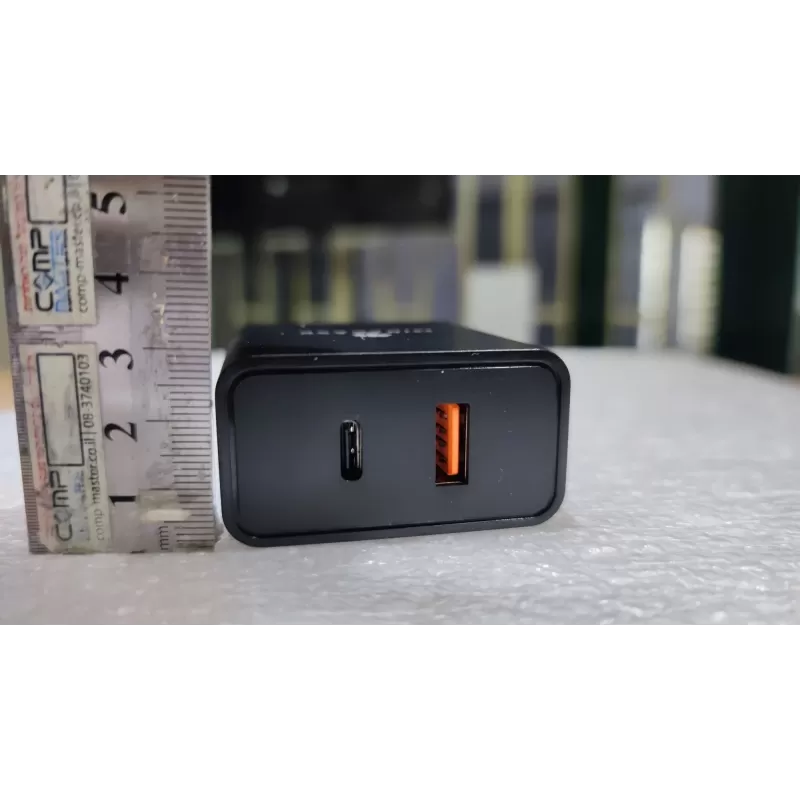 Fast Charger Miracase FAST PD3.0 65W | QC3.0 30W With Type-C to Type-C 100W Cable MWC65PQ Color:black Fast Charger Miracase FAST PD3.0 65W | QC3.0 30W With Type-C to Type-C 100W Cable MWC65PQ Color:black