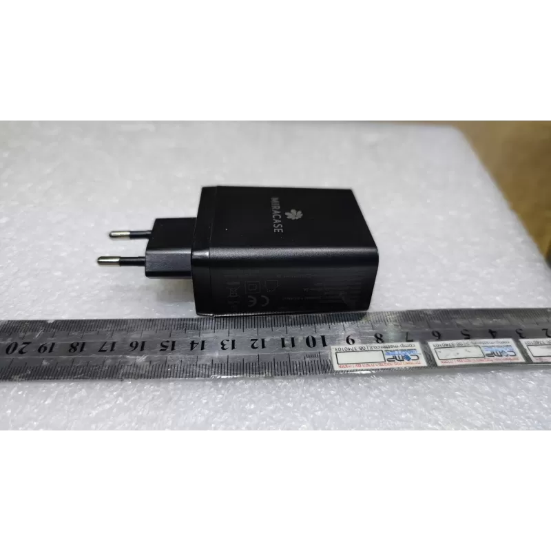 Fast Charger Miracase FAST PD3.0 65W | QC3.0 30W With Type-C to Type-C 100W Cable MWC65PQ Color:black Fast Charger Miracase FAST PD3.0 65W | QC3.0 30W With Type-C to Type-C 100W Cable MWC65PQ Color:black