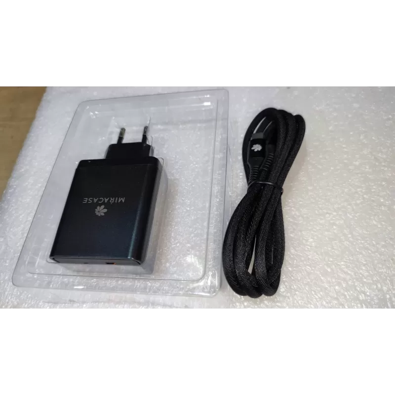 Fast Charger Miracase FAST PD3.0 65W | QC3.0 30W With Type-C to Type-C 100W Cable MWC65PQ Color:black Fast Charger Miracase FAST PD3.0 65W | QC3.0 30W With Type-C to Type-C 100W Cable MWC65PQ Color:black