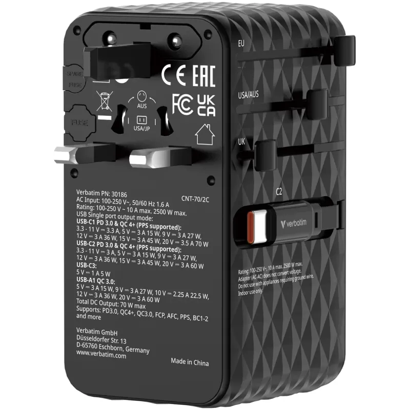 Адаптер универсальный Verbatim Charge 'n' Travel 70W GaN III black 30186