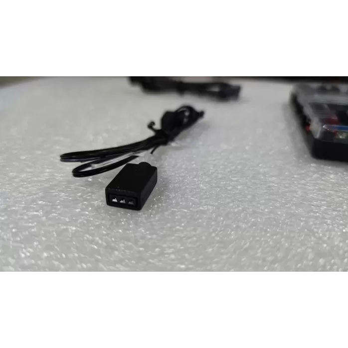 מפצל מאווררים Cooler Master 6 ARBG 6 PWM SPLITER OEM