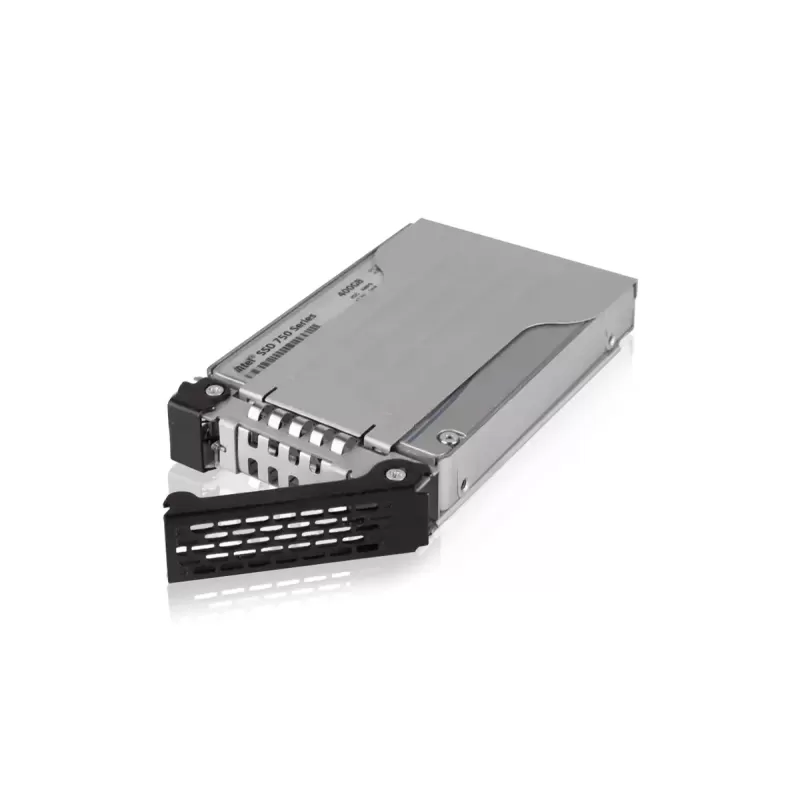 Адаптер ICY DOCK ToughArmor MB699VP-B V3 4-Bay 2.5 U.2/U.3 NVMe MB699VP-BV3