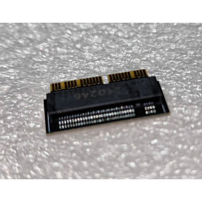 Adapter M.2 NVME SSD Adapter for Macbook Air A1465 A1466 Pro A1398 A1502 2013.. Adapter M.2 NVME SSD Adapter for Macbook Air A1465 A1466 Pro A1398 A1502 2013..