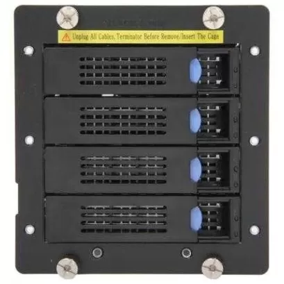 CHENBRO 84H220910-079 4-Bay 3.5" SATA Hot-Swap for SR105/SR209 84H220910-079 Color:black