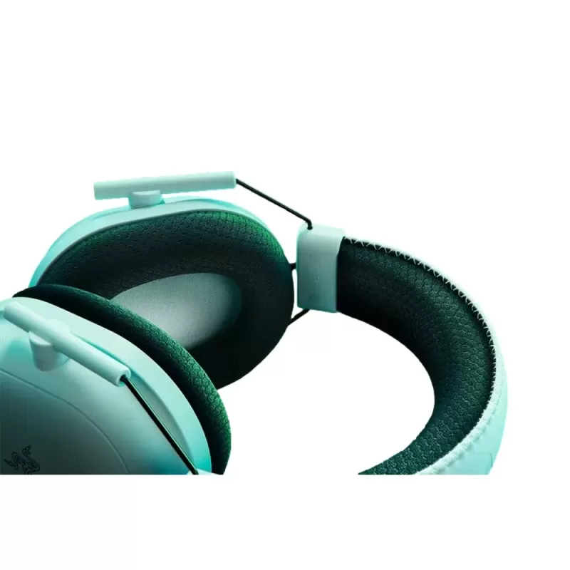 אוזניות גיימינג חוטיות RAZER BLACKSHARK V2 PRO (XBOX LICENSED) לבן