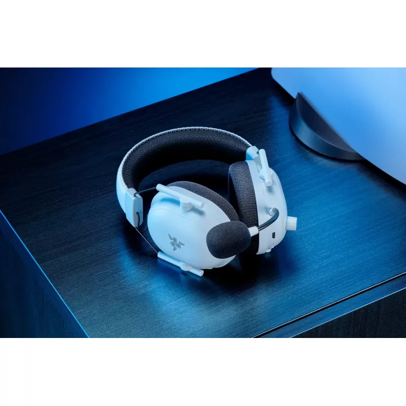 Wired Gaming Headphones RAZER BLACKSHARK V2 PRO FOR PLAYSTATION white