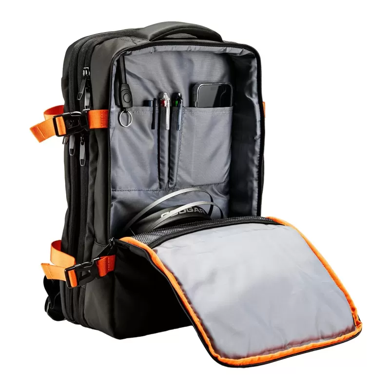תיק למחשב נייד COUGAR Vanguard 3MVANNXB.0001 צבע שחור