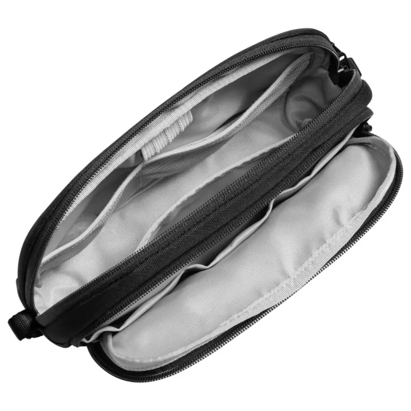 נרתיק אביזרים TomToc Light T12 (M) - שחור T12M1D1