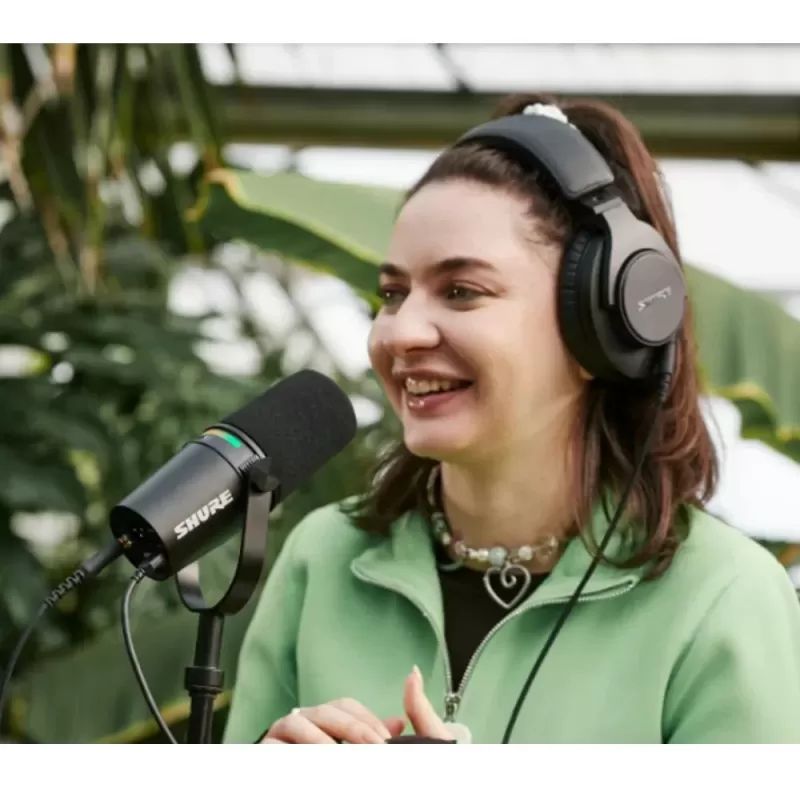 מיקרופון Shure MV7+ Gator MV7+ Gator SHURE Stand