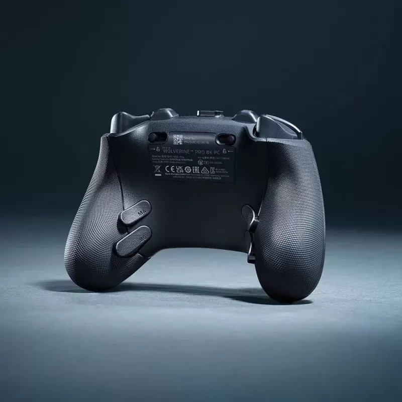 בקר משחק RAZER Wolverine V3 Pro 8K PC RZ06-05540100-R3M1