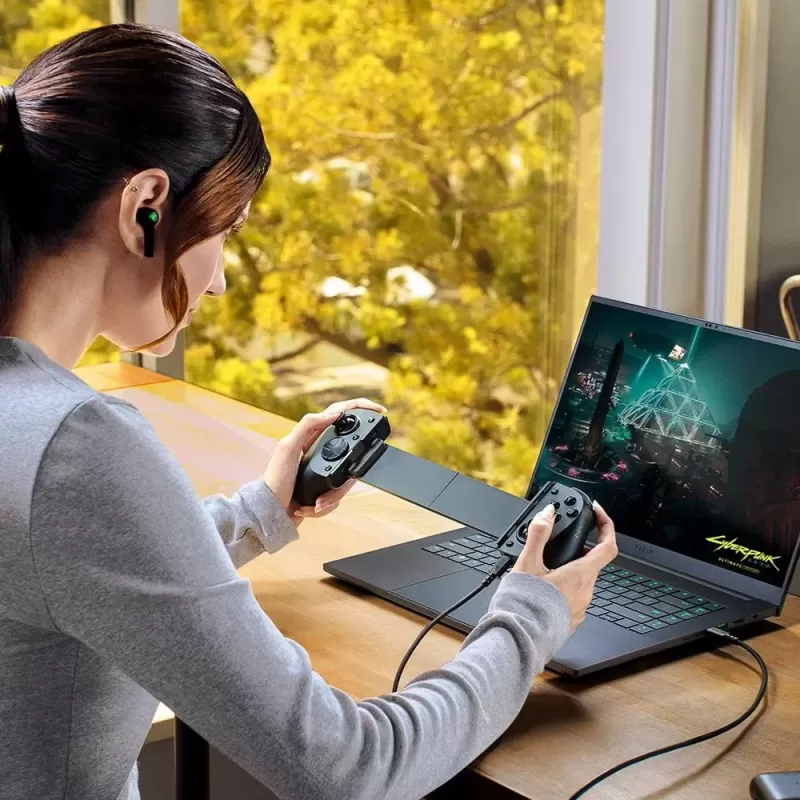 בקר משחק RAZER Kishi V3 Pro XL RZ06-05470100-R3M1