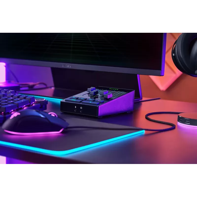 Streaming equipment RAZER AUDIO MIXER RZ19-03860100-R3M1
