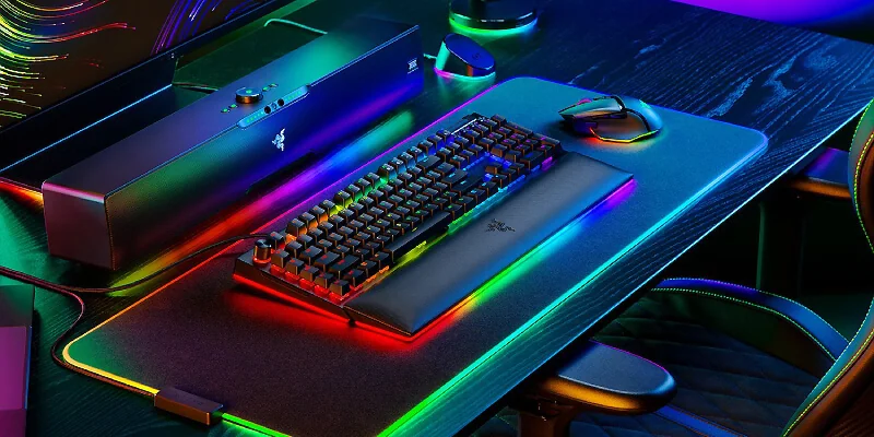 מקלדת גיימינג Razer BlackWidow V4 Pro Yellow Switch