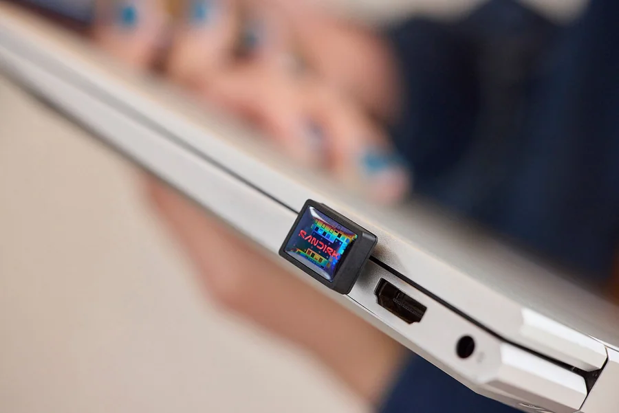 זיכרון נייד SanDisk Extreme Fit USB-C 256GB