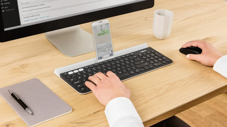 מקלדת אלחוטית Logitech K780 Multi-Device