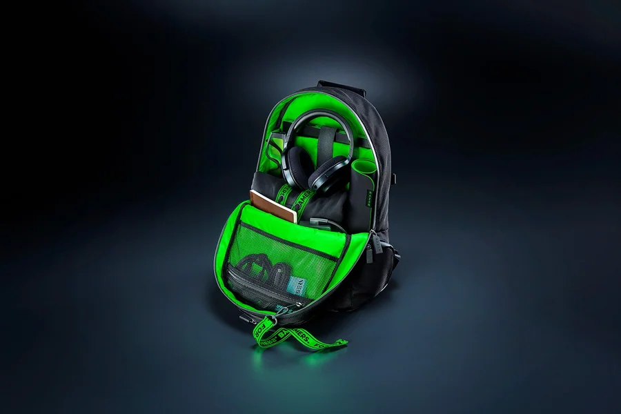 תיק גב למחשב נייד RAZER Rogue 15 Backpack V3 Chromatic