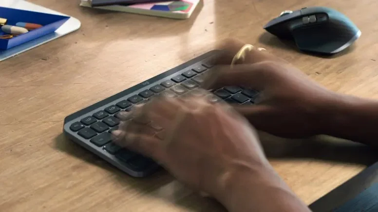 מקלדת אלחוטית Logitech MX Keys Mini גרפיט