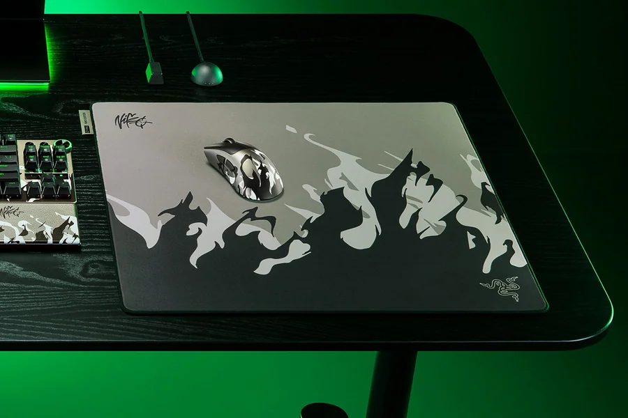 משטח עכבר לגיימינג RAZER Gigantus V2 Pro NiKo Edition Large