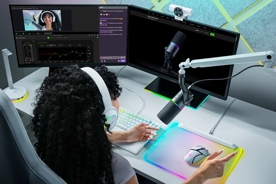 Динамический микрофон Razer Seiren V3 Pro