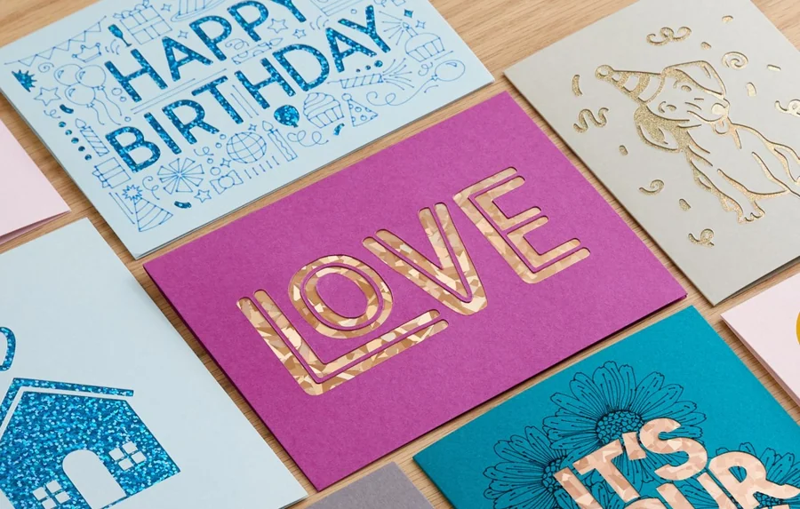 Cricut Cutaway Cards R10 Pastel Sampler (18 ct)