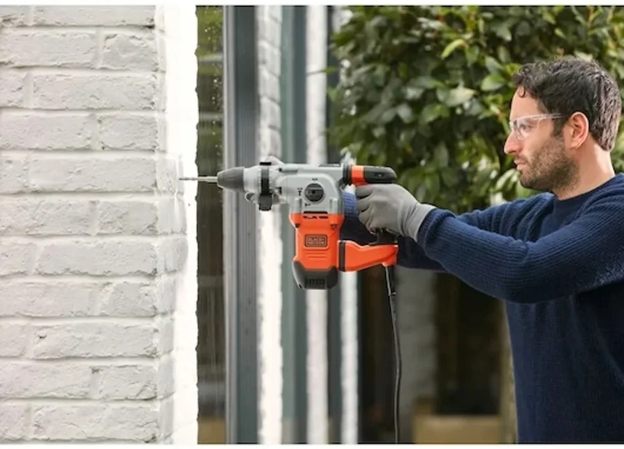 Перфоратор SDS-Plus Black & Decker BEHS03K 1250W