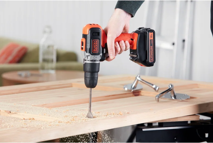 Аккумуляторная ударная дрель Black & Decker BCD003N 18V без аккумулятора