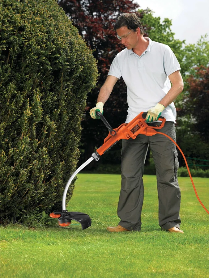 Электрический триммер Black & Decker GL9035 900W 35cm