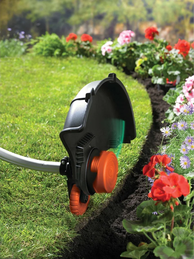 Электрический триммер Black & Decker GL9035 900W 35cm